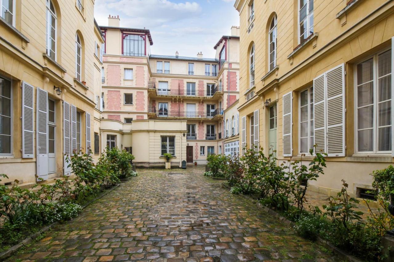 Studio Des Carrosses - Welkeys Apartment Versailles Exterior foto